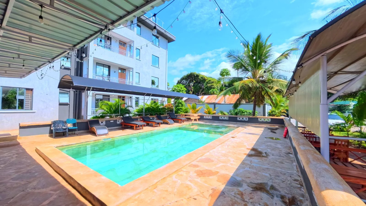 Shared swimming pool