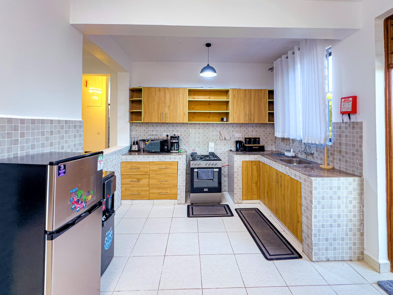 Fully fitted kitchen