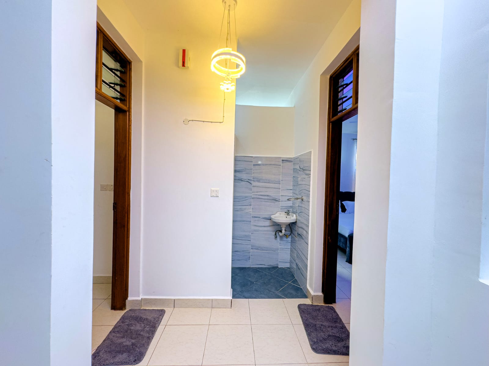 Hallway to bathroom