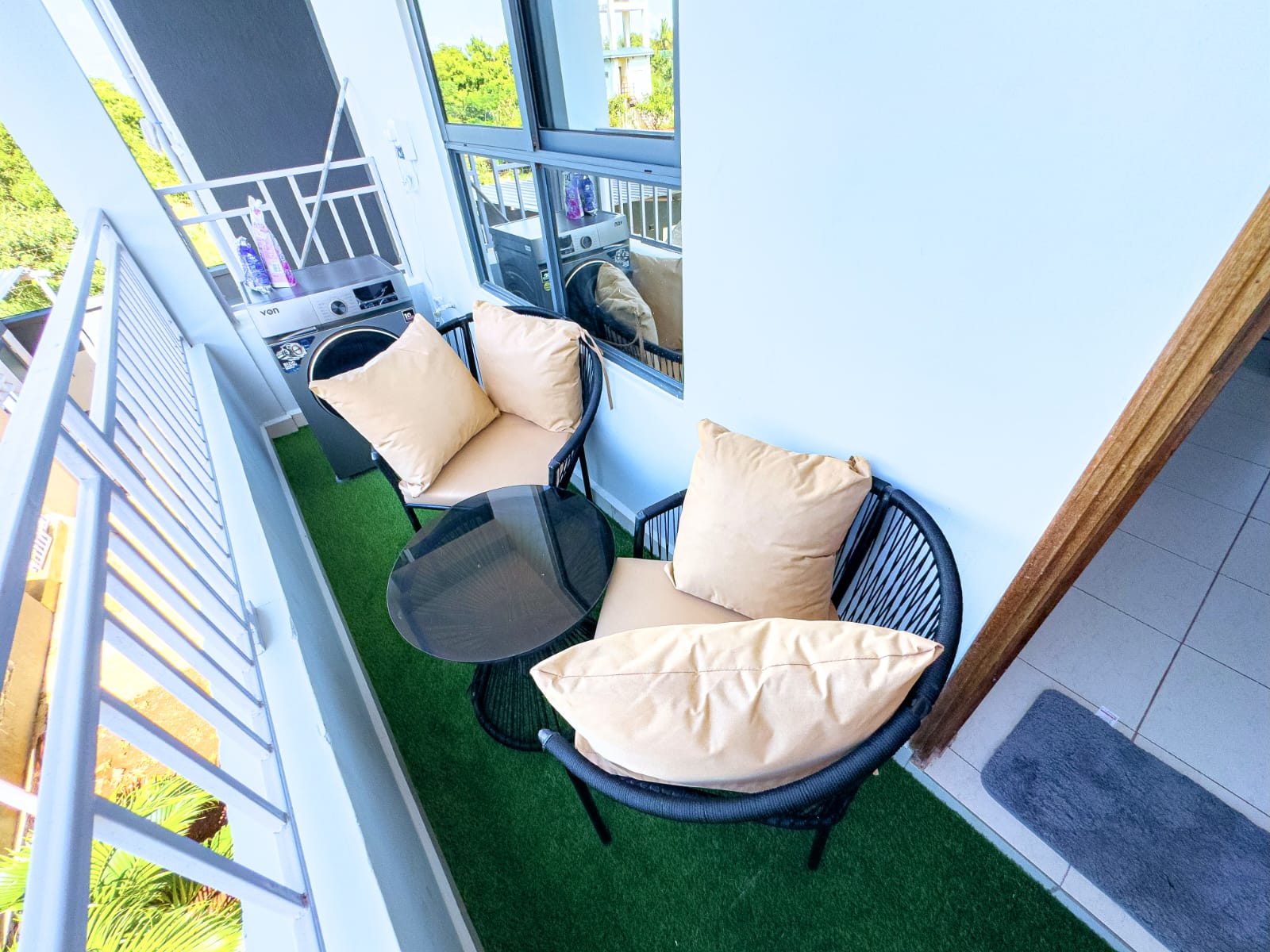 Balcony relaxation corner